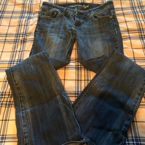 American eagle size 6 reg jeans